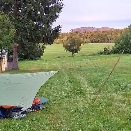 Einfachlosmachen-zeltpunkt Κάμπινγκ *